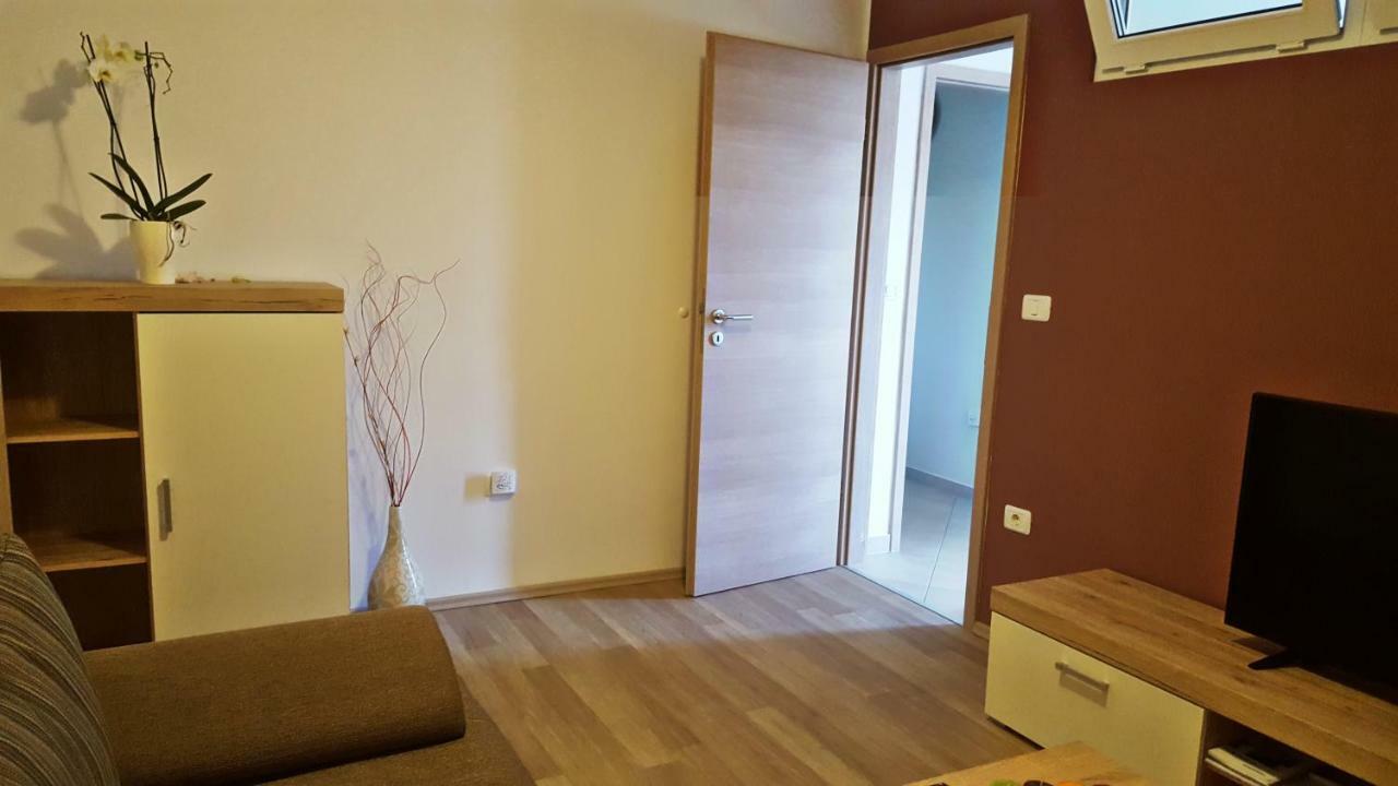 Apartment Tara プーラ エクステリア 写真